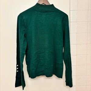CeCe Sweater Size Medium Green Womens Bell Sleeve Faux Pearl Preppy Brunch Work